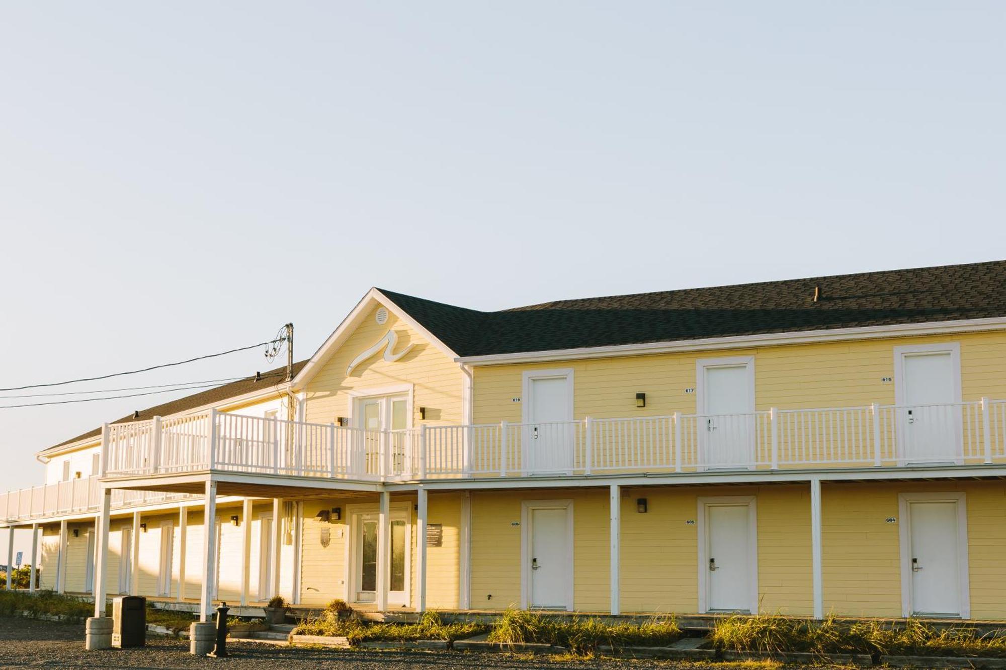 Pavillon Sur Mer Par Riotel Matane Dış mekan fotoğraf